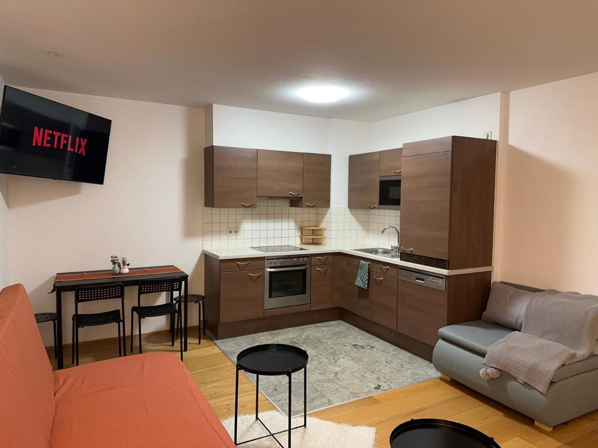 West2 Apartment Виена Екстериор снимка